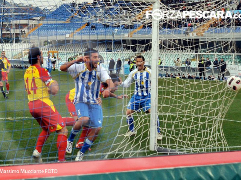 90' Pescara - Albinoleffe 2-0, foto 1