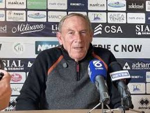 Zeman ricoverato alla clinica Pierangeli per Ischemia. Non è in pericolo di vita